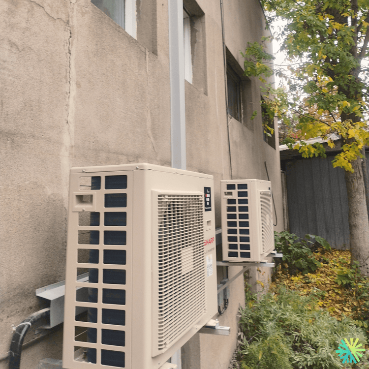 Installation d’une thermopompe murale Sharp à Côte-des-Neiges–Notre-Dame-de-Grâce (Montréal)