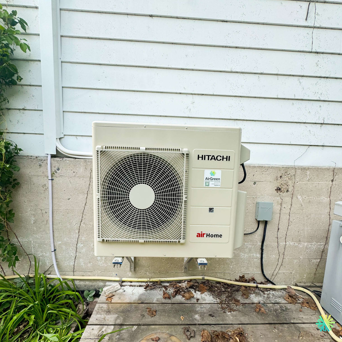 Installation d’une thermopompe multizone triple zone HITACHI airHome Multi à Pierrefonds-Roxboro, Montréal