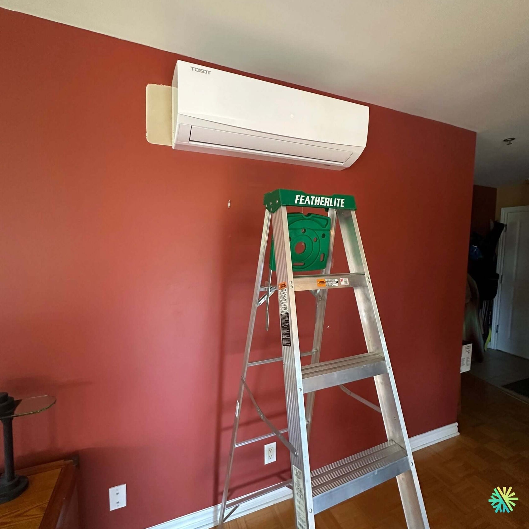 Installation d’une Tosot thermopompe murale à Laval-des-Rapides