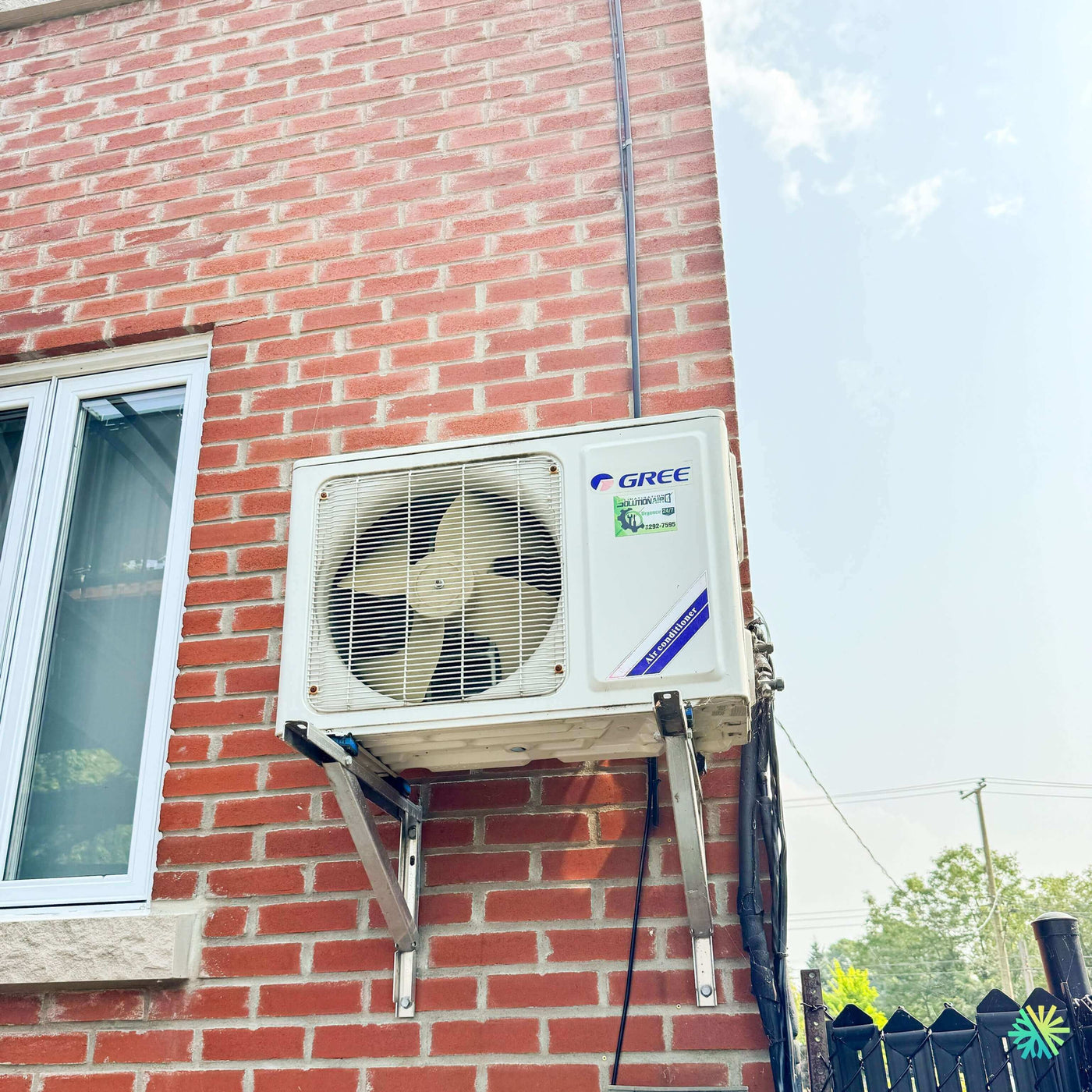 Appel de Service pour une Thermopompe murale Gree à Varennes