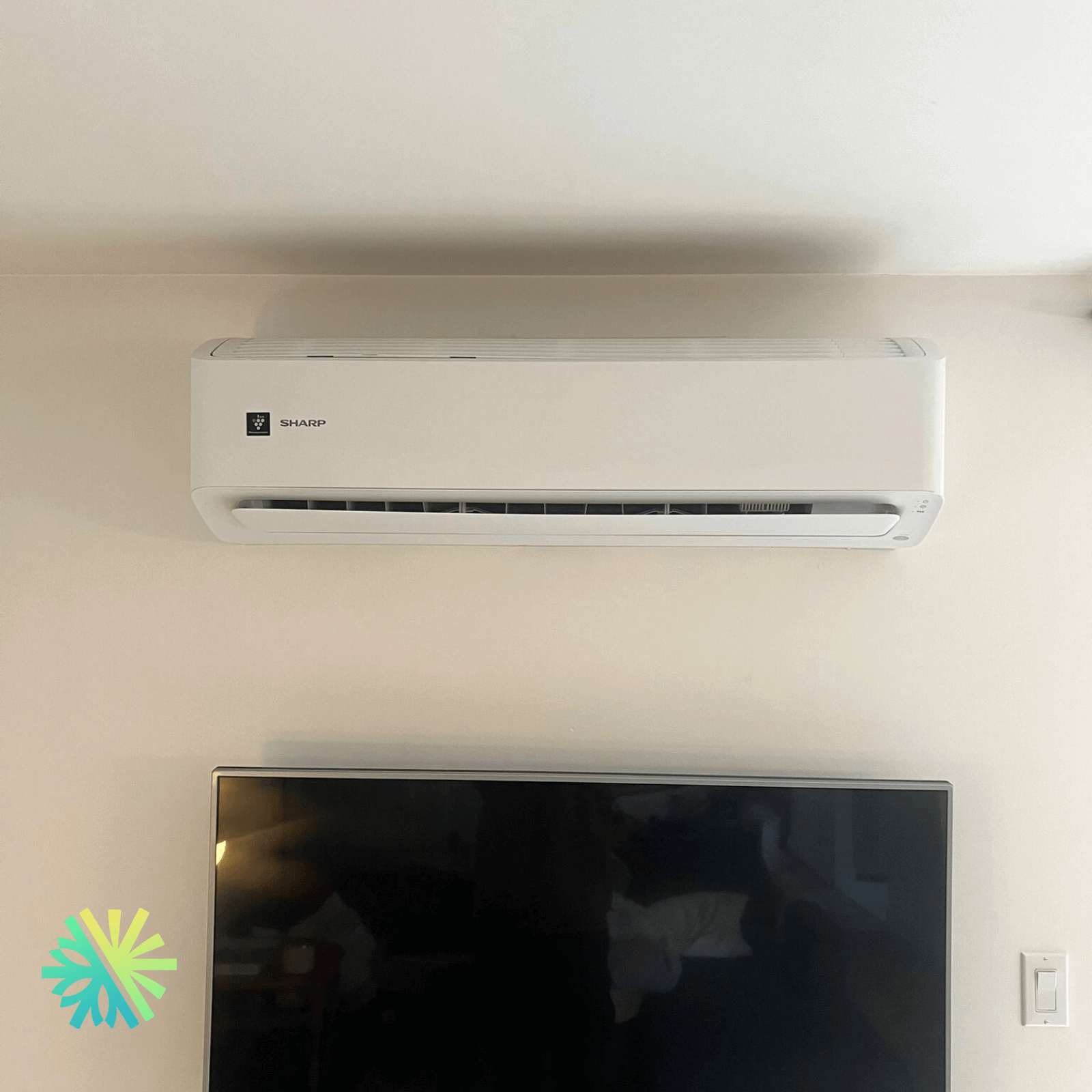 Installation d’une thermopompe murale SHARP ZU1 18 000 BTU à Oka