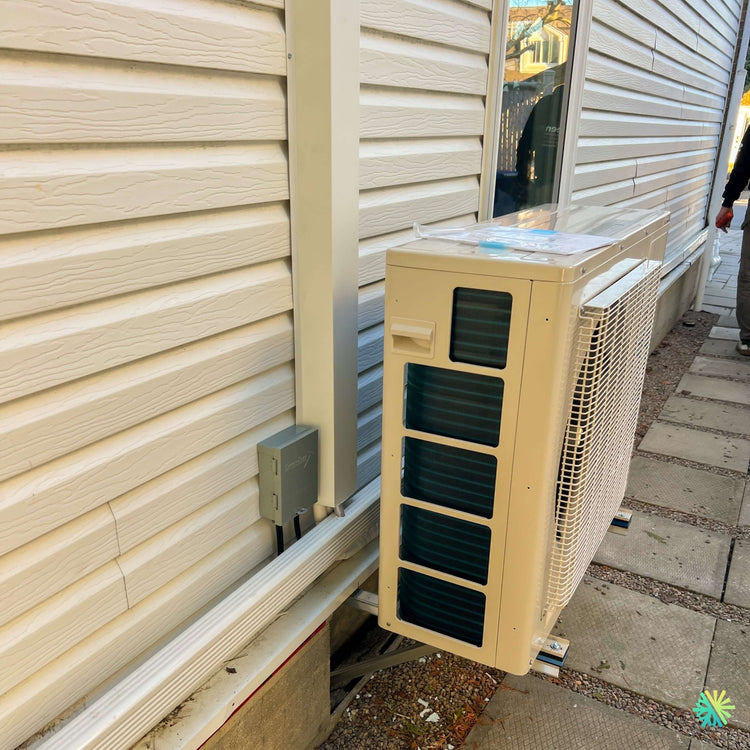 Installation d’une thermopompe murale FUJITSU ORION XLTH KZAH R-32 12 000 BTU à Delson