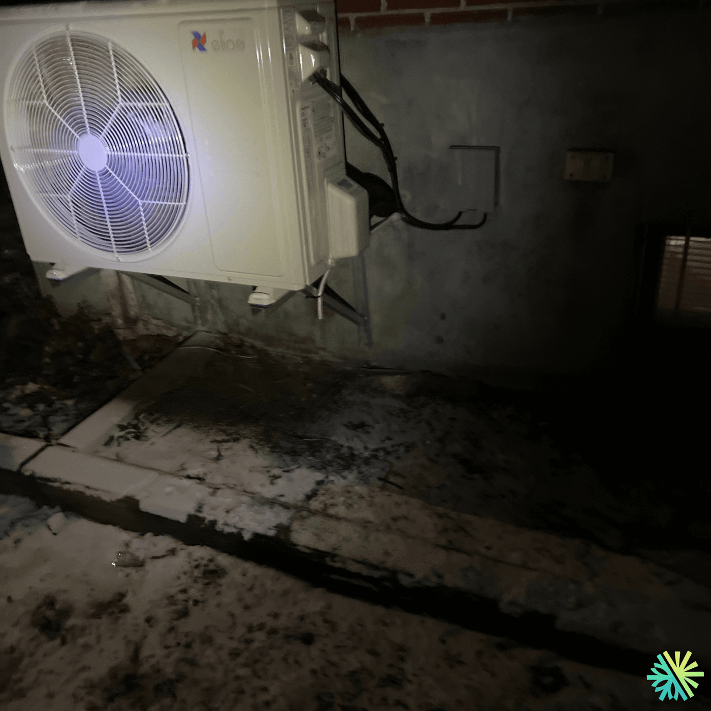 Thermopompe murale Elios installée à Rosemont–La Petite-Patrie