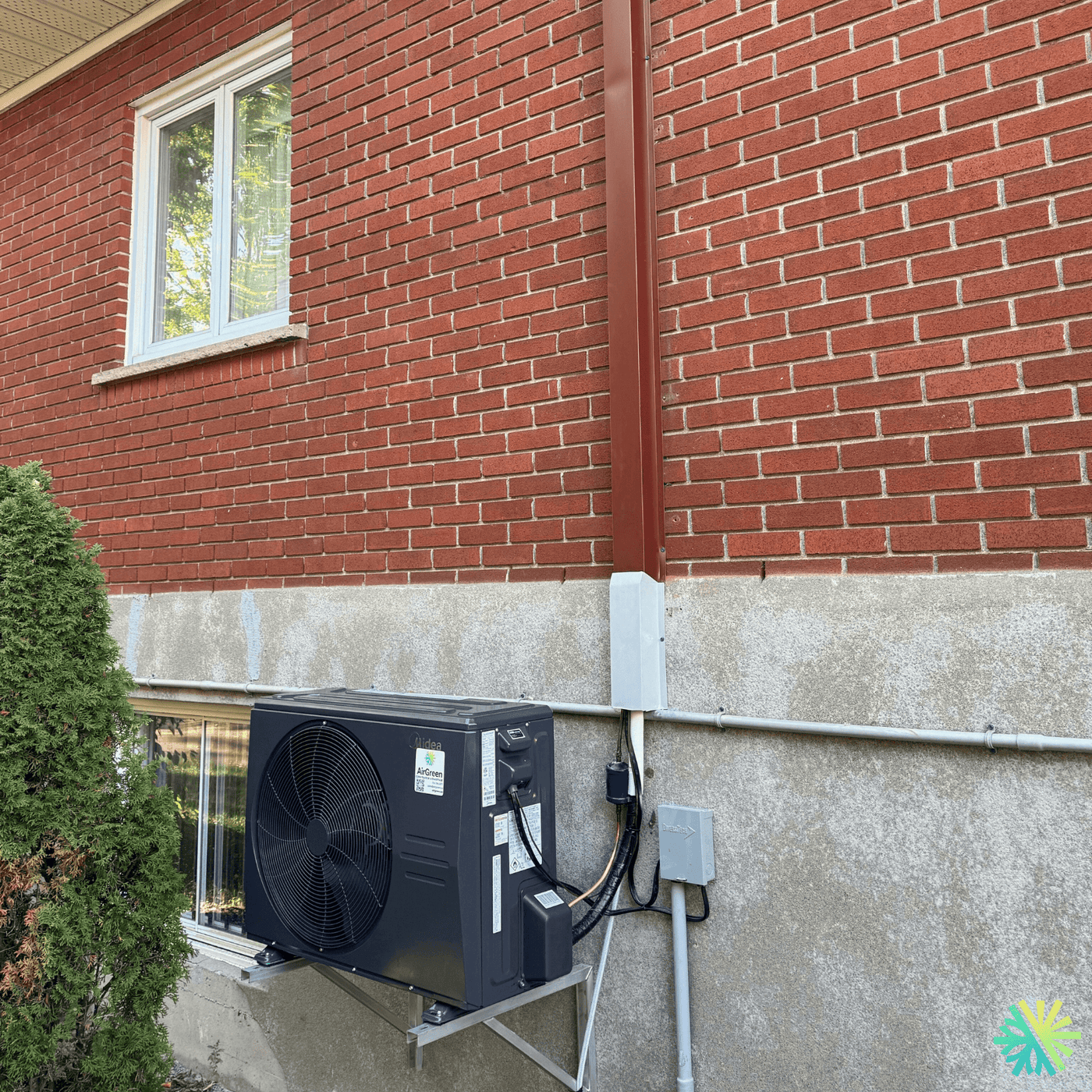 Installation d’une thermopompe Midea à Rosemont–La Petite-Patrie