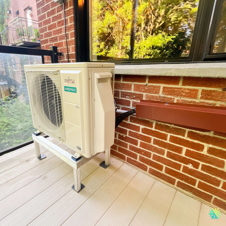 Installation d’une thermopompe murale FUJITSU AIRSTAGE ORION XLTH+ à Sainte-Marie-Madeleine, en Montérégie