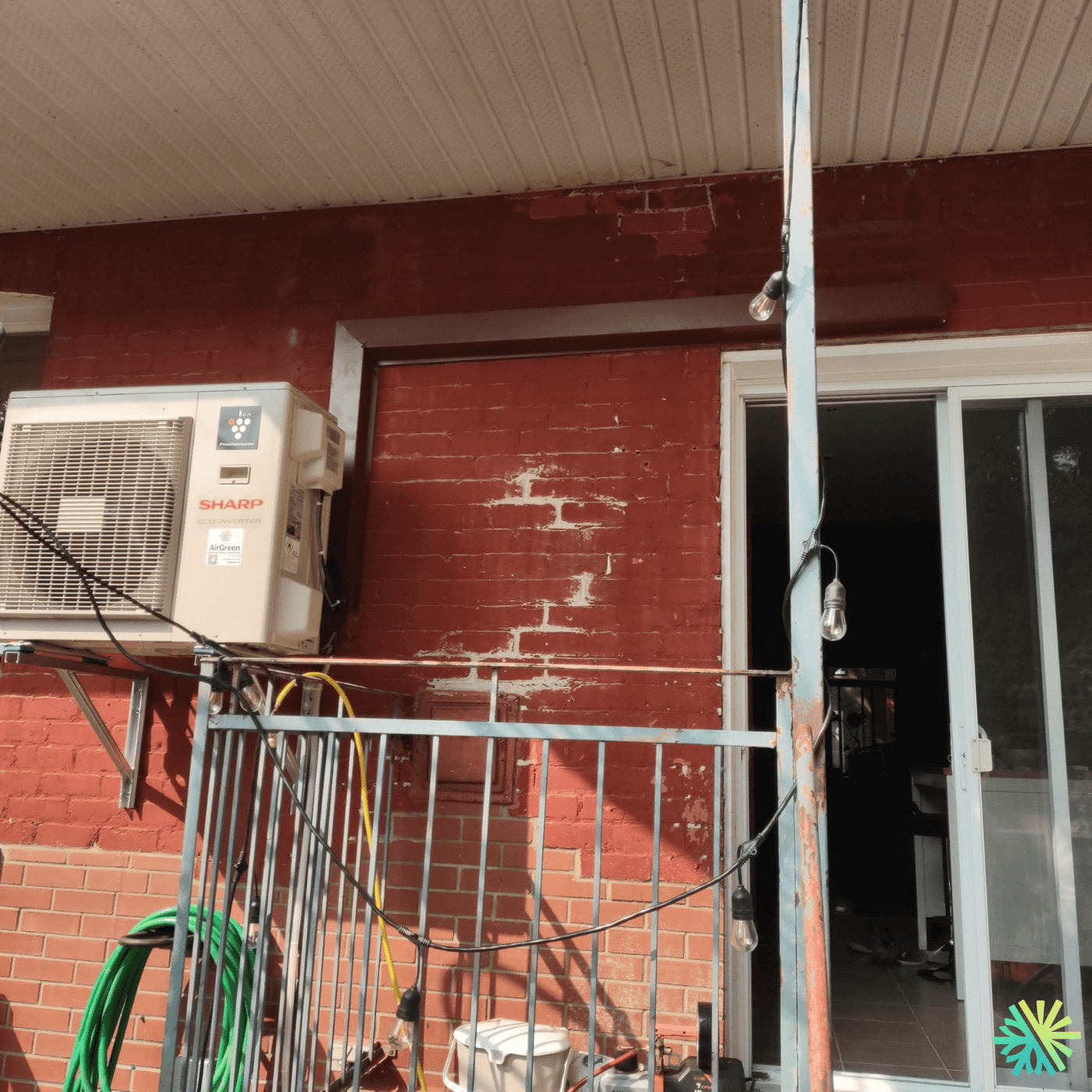 Installation d’une thermopompe murale Sharp à Rosemont–La Petite-Patrie