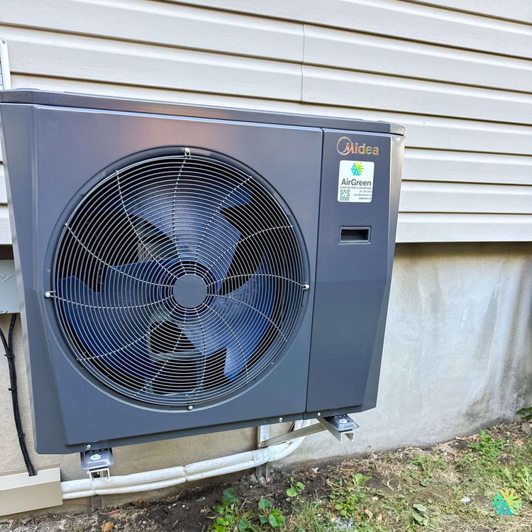 Installation d’une thermopompe centrale MIDEA EVOX G3 2.5 tonnes à Côte Saint-Luc, Montréal : une solution CVAC discrète, robuste et parfaitement intégrée au bâtiment