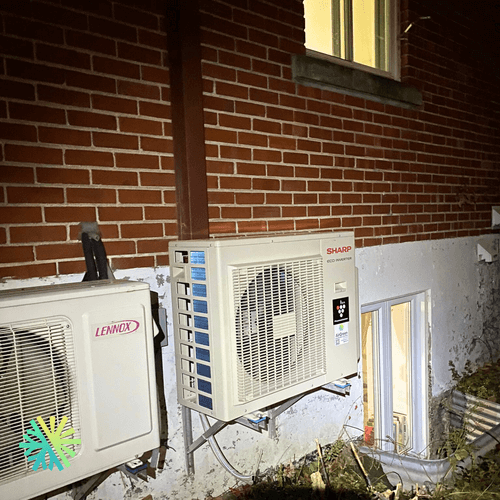 Installation d’une thermopompe double zone SHARP BU à Ahuntsic-Cartierville
