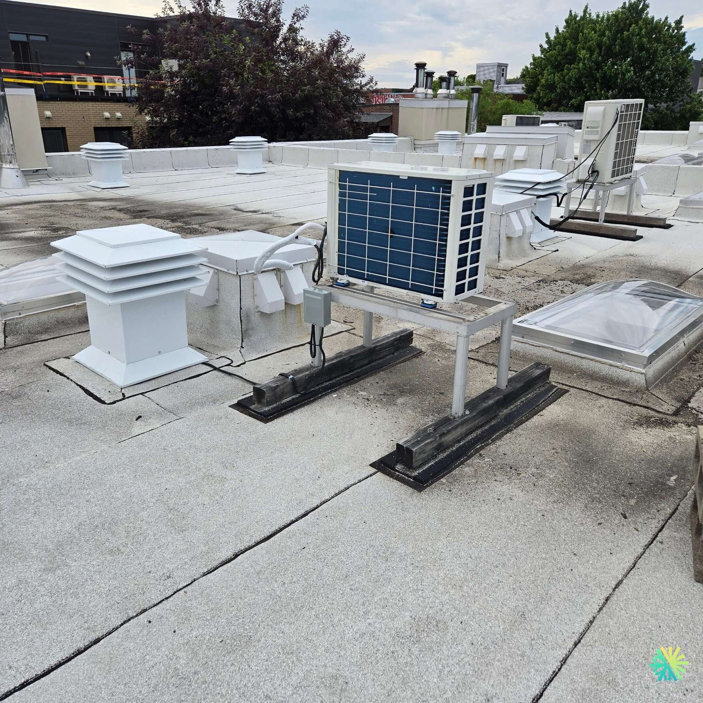 Réparation d’une thermopompe murale Gree à Rosemont–La Petite-Patrie