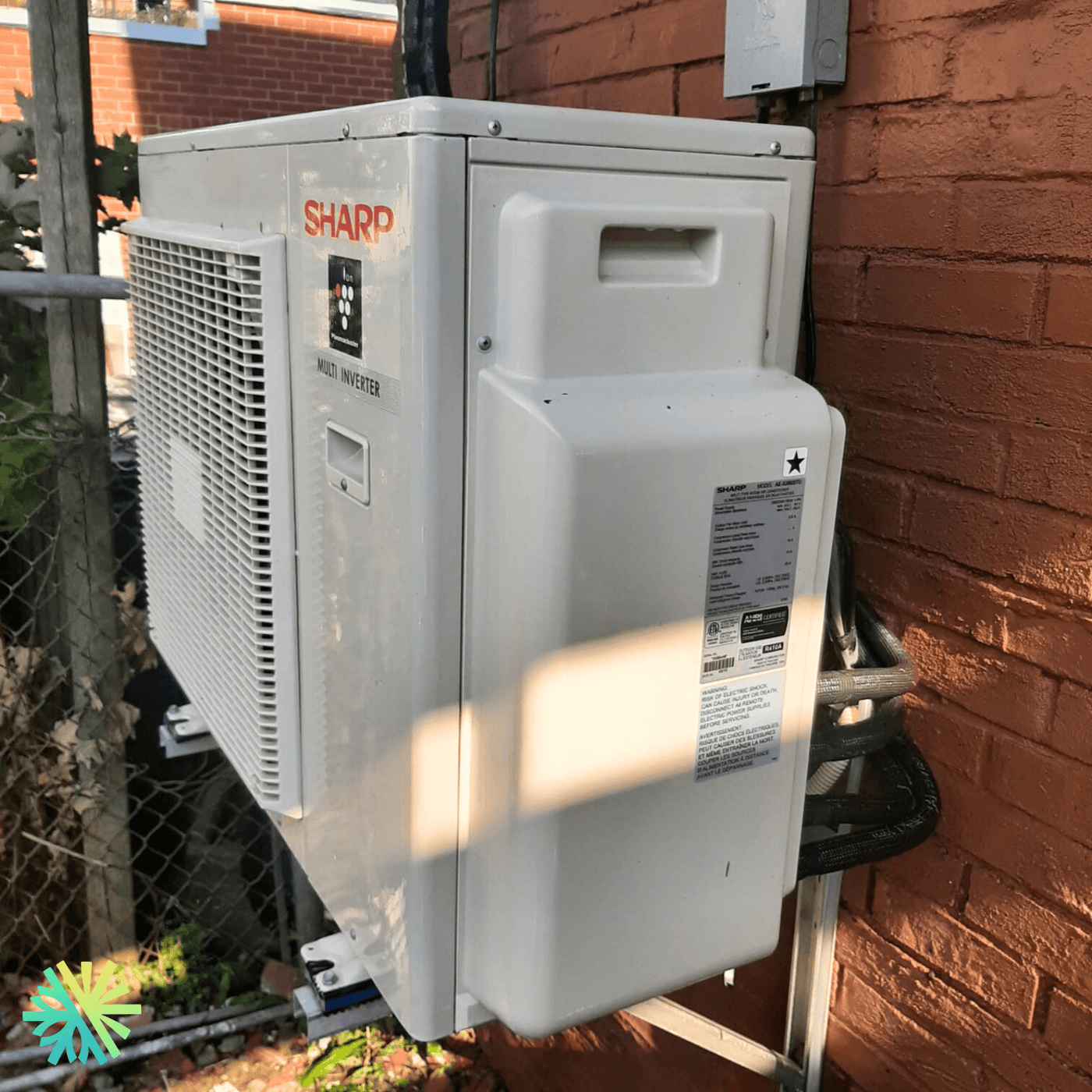 Entretien et Nettoyage Expert d’une Thermopompe Murale Sharp à Ville Saint-Laurent