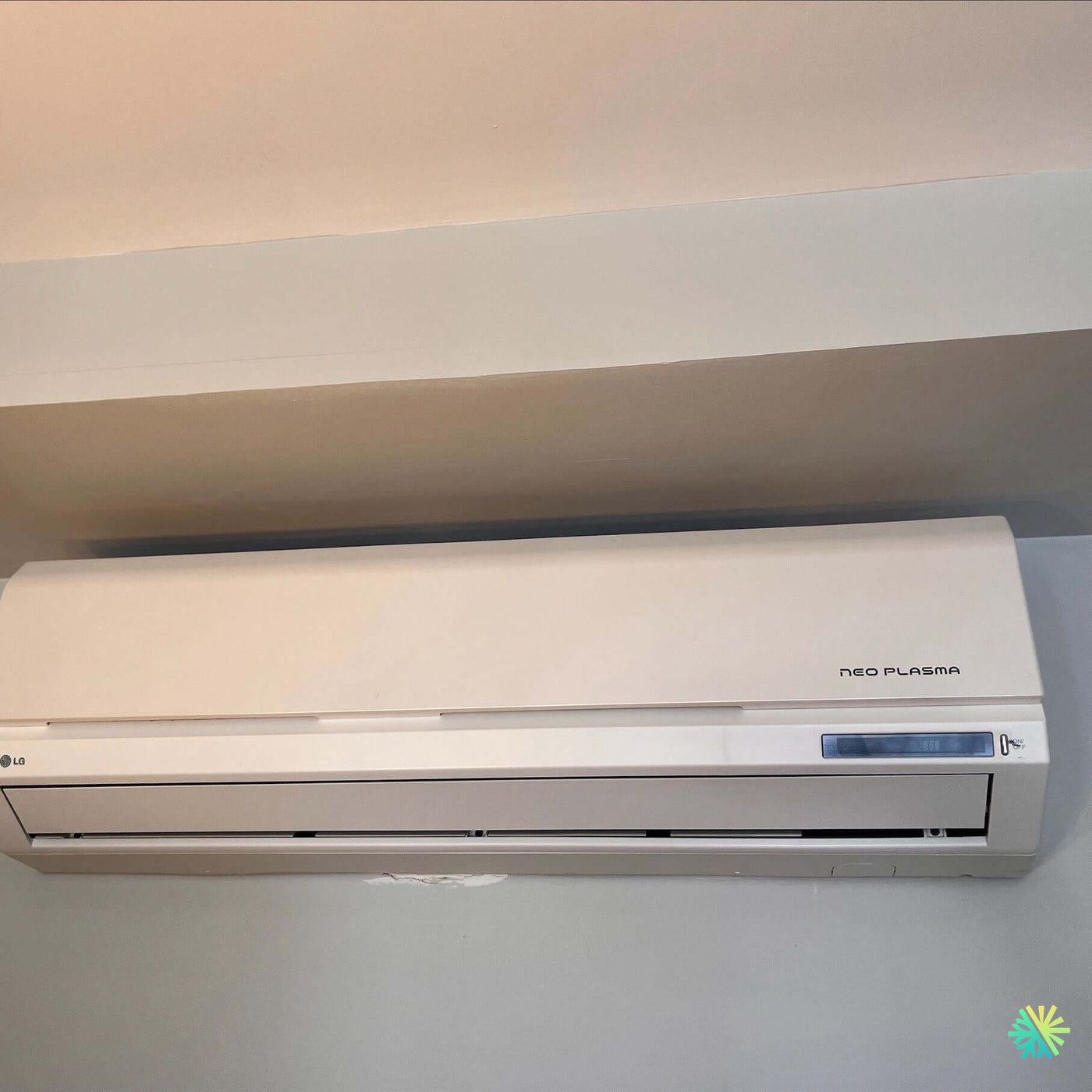 Installation d’un climatiseur mural LG Neo Plasma à Rosemont–La Petite-Patrie