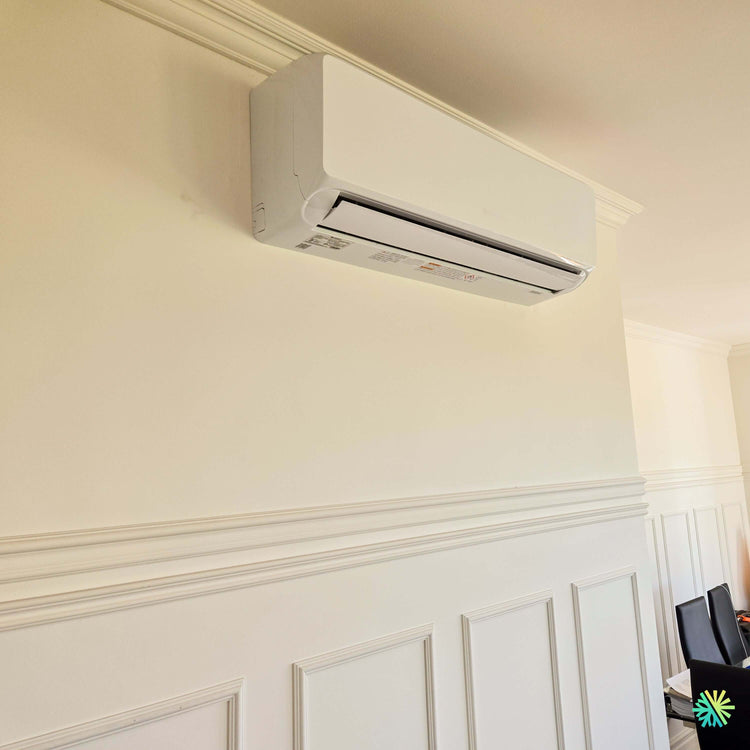 Installation d'une thermopompe 2-têtes GREE FreeMatch R32 à Saint-Denis-sur-Richelieu