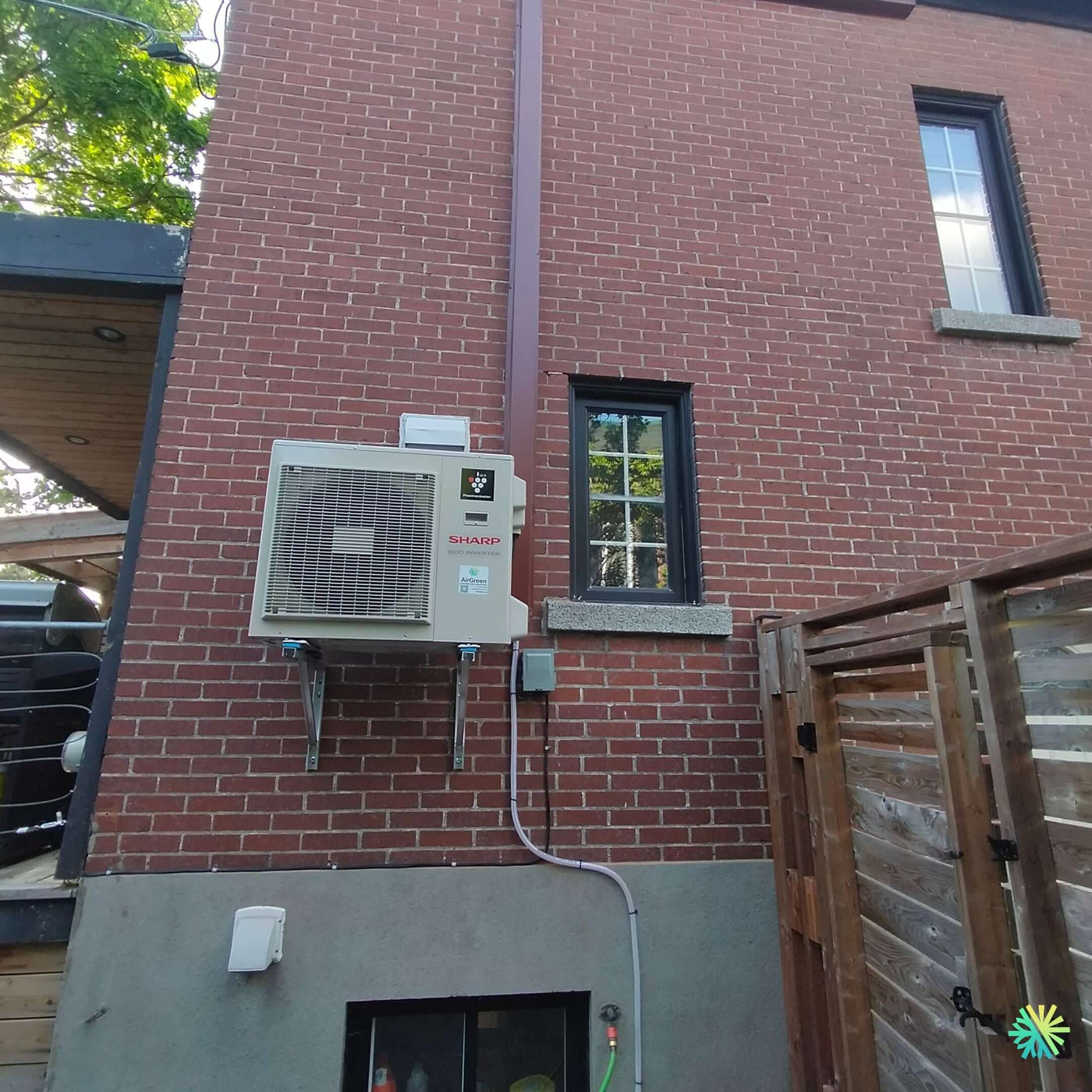 Installation d’une Sharp ZU1 thermopompe murale à Rosemont–La Petite-Patrie