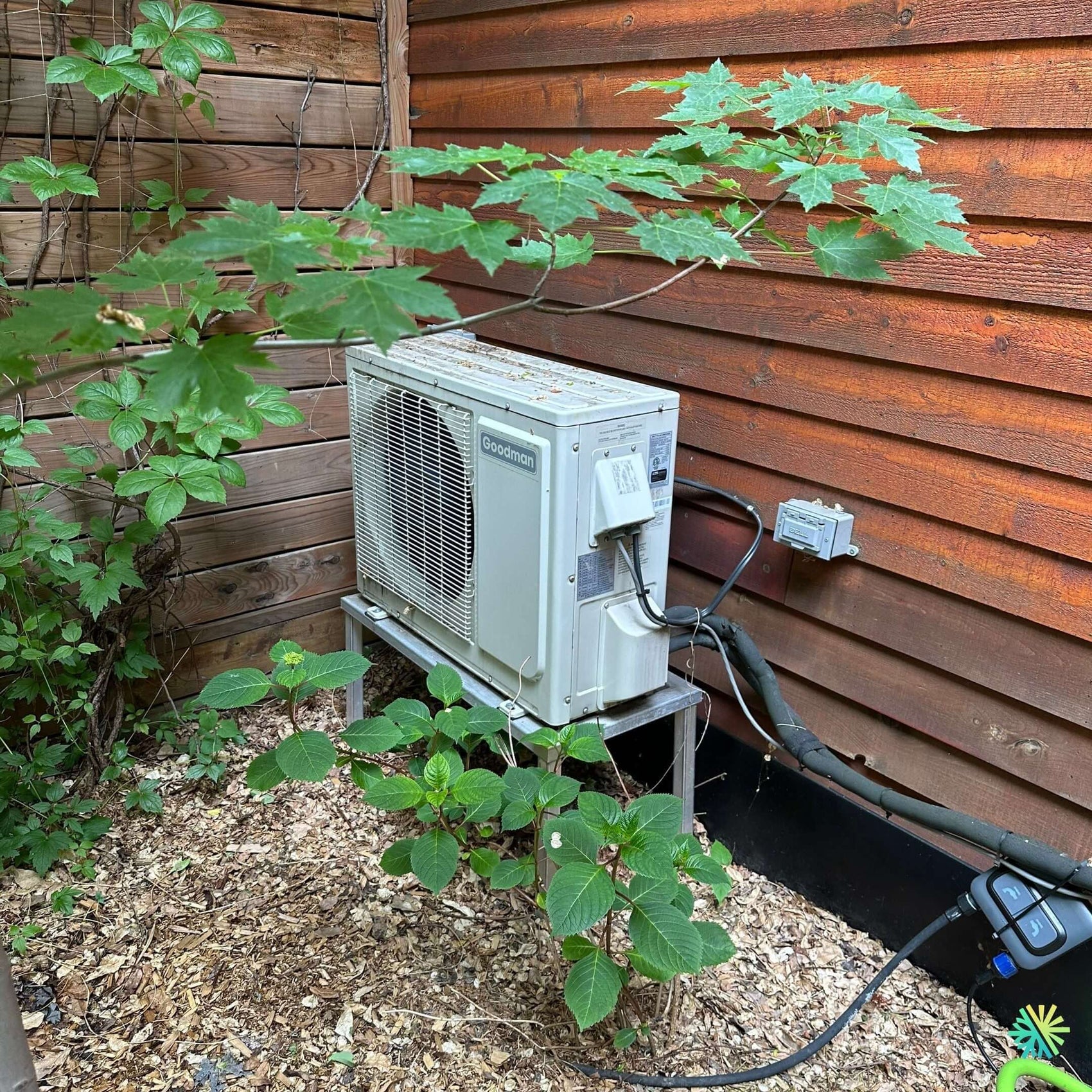 Réparation d’une thermopompe murale Goodman à Sainte-Dorothée