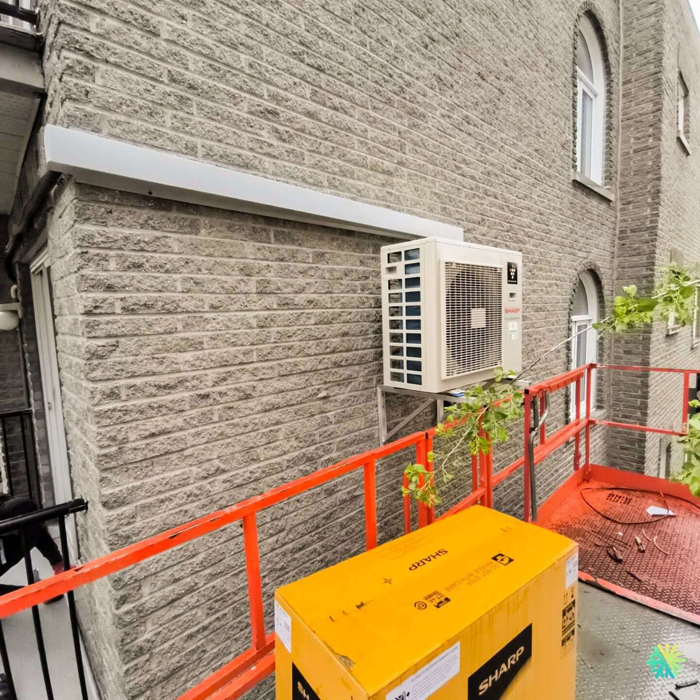 Témoignage exclusif : Comment une thermopompe multizone a permis à cette famille de Longueuil d’éliminer définitivement l’humidité
