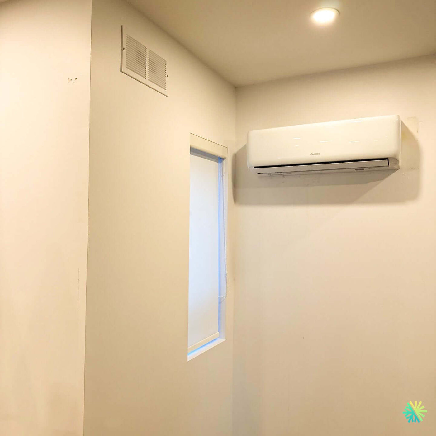 Installation d’une thermopompe murale GREE LIVO R32 à Montréal