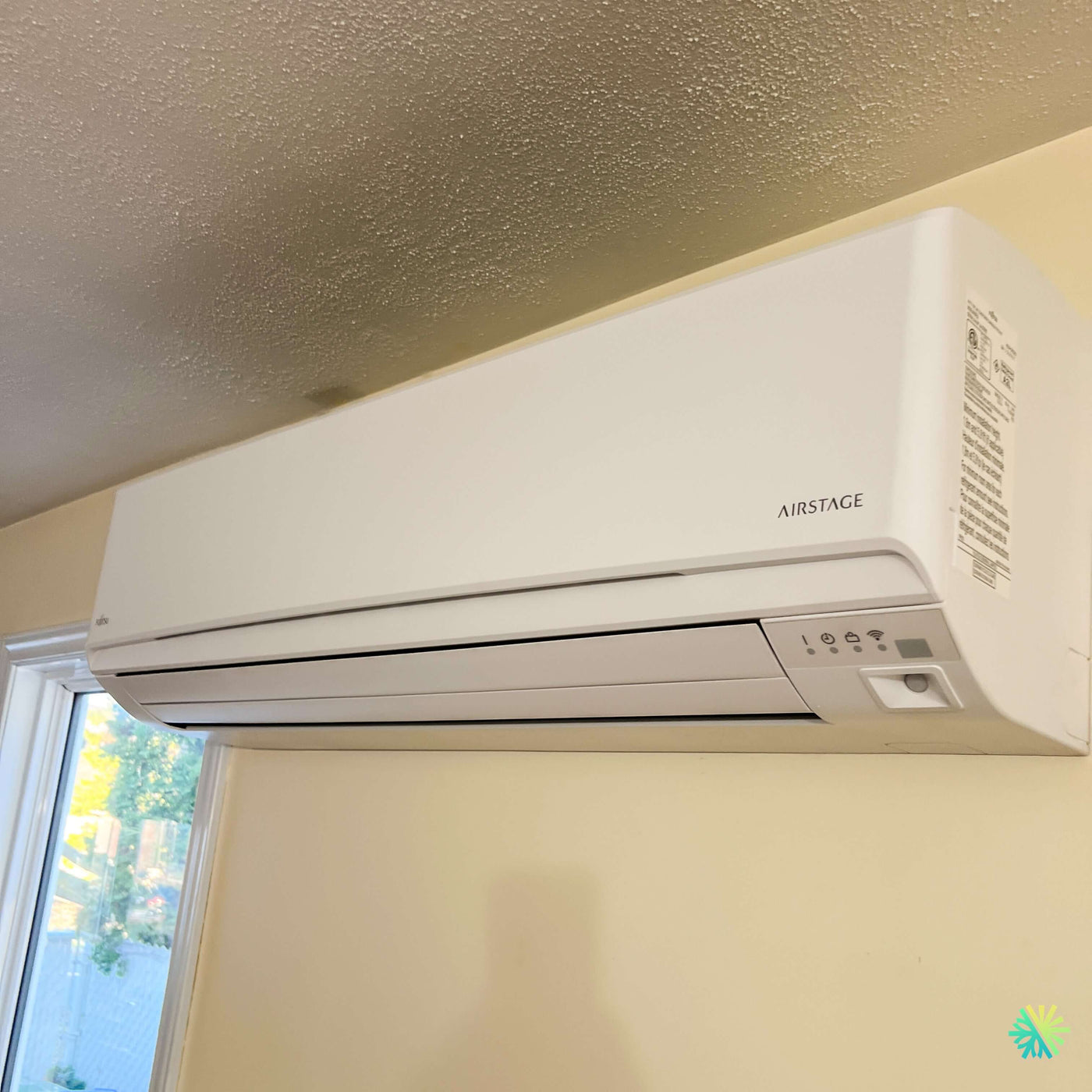 Installation d’une thermopompe murale Fujitsu AIRSTAGE Orion XLTH+ 15 000 BTU à Boisbriand sur la Rive Nord