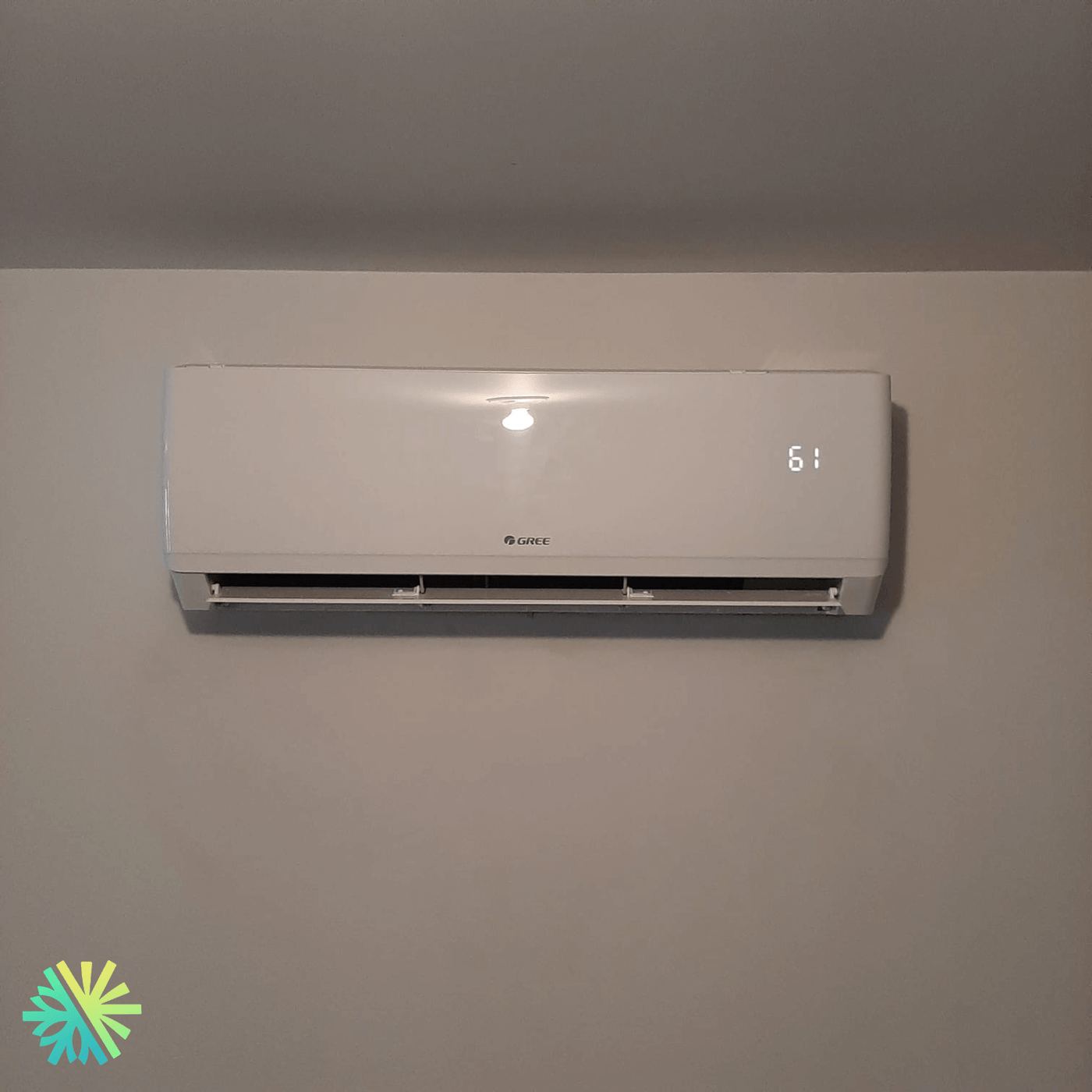 Installation d’une thermopompe mini split Gree Vireo GEN3 à Saint-Bruno, Rive Sud