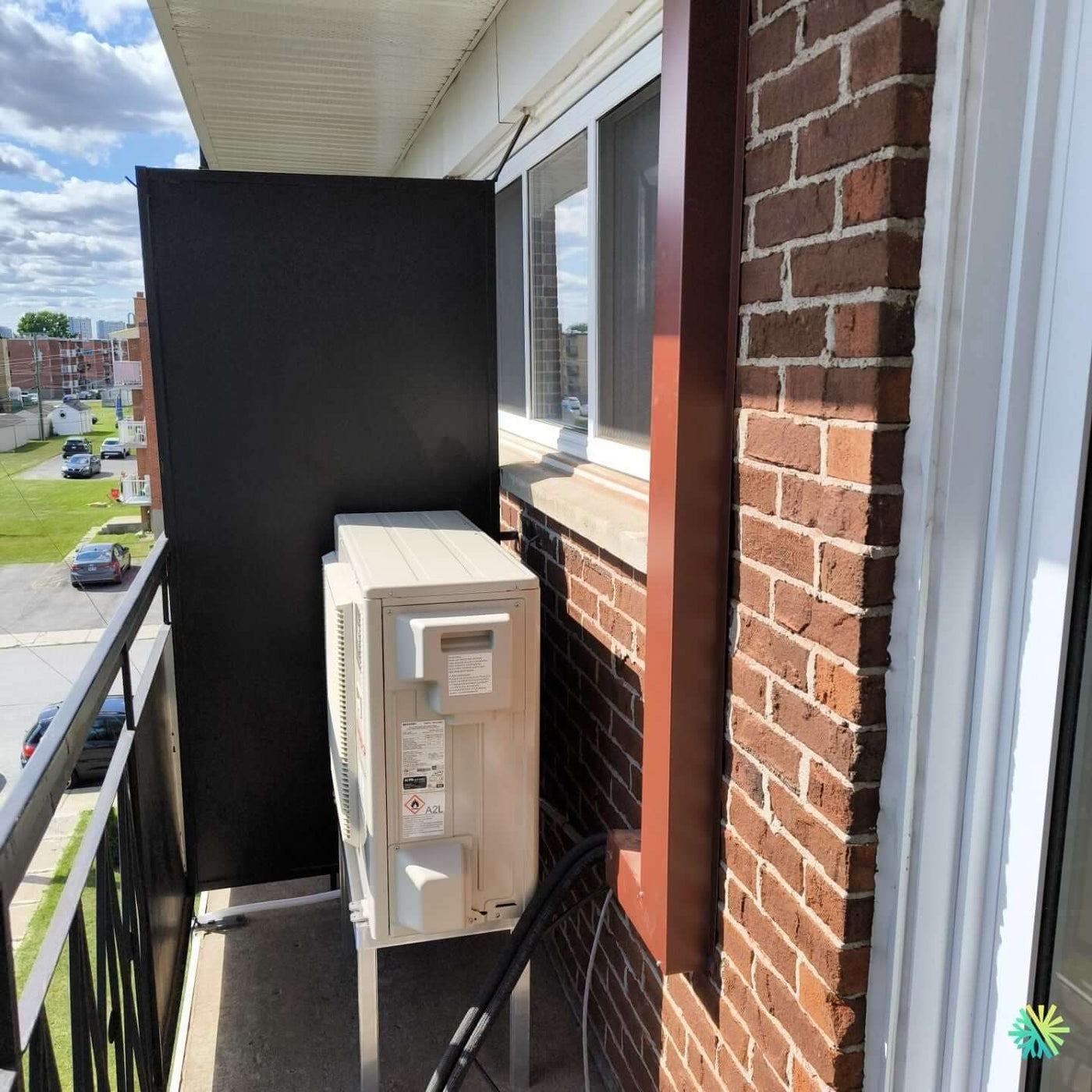 Installation d’une thermopompe murale Gree R-32 à Chomedey (Laval)