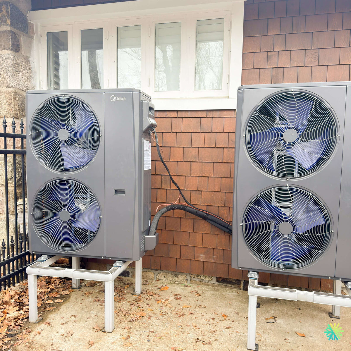 Installation de thermopompes centrales MIDEA EVOX G3 à Montréal-Nord
