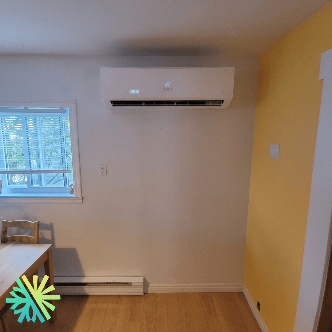 Installation d'une Thermopompe Murale Tosot LomoPlus UltraHeat à Saint-Constant