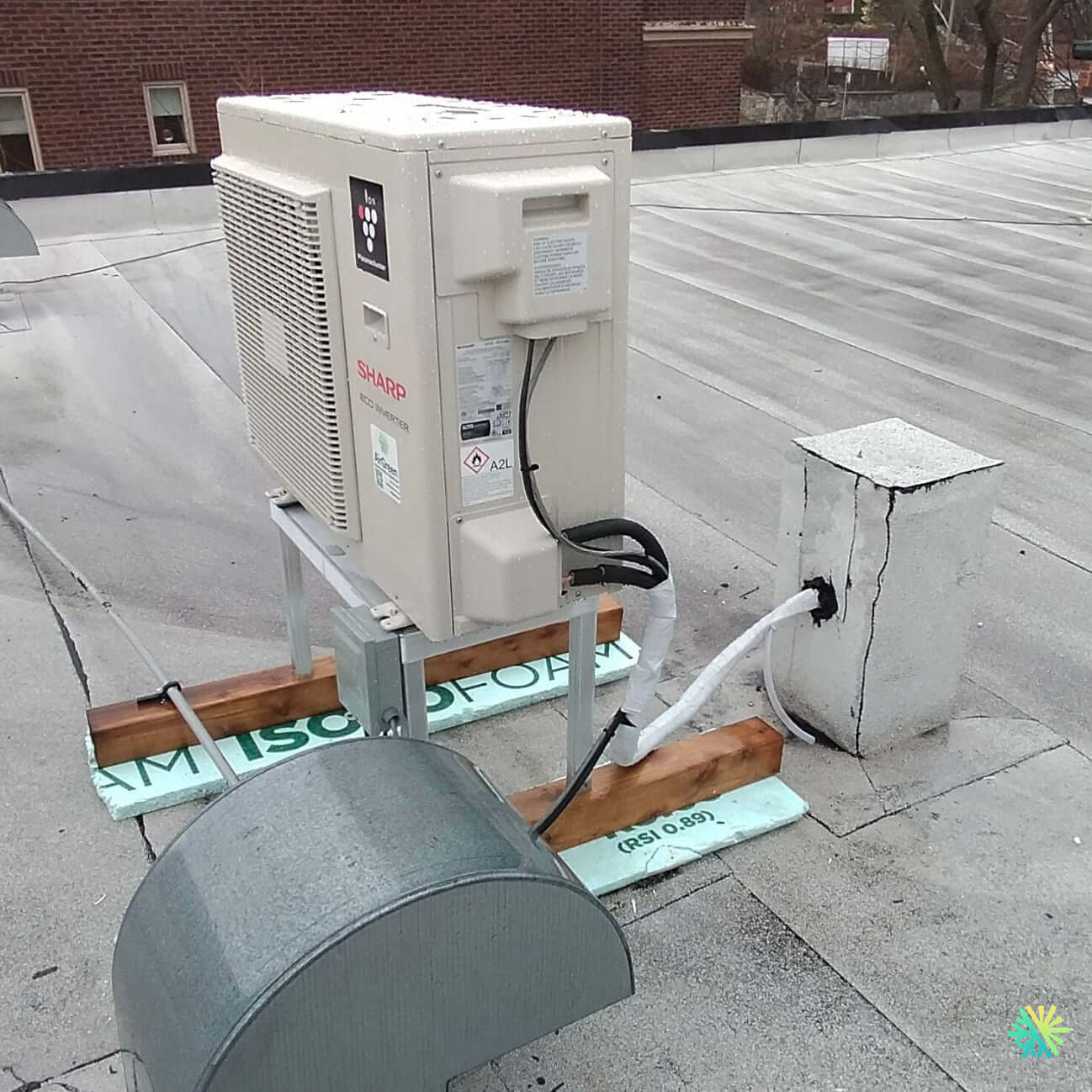 Réparation d’une thermopompe Sharp à Rosemère
