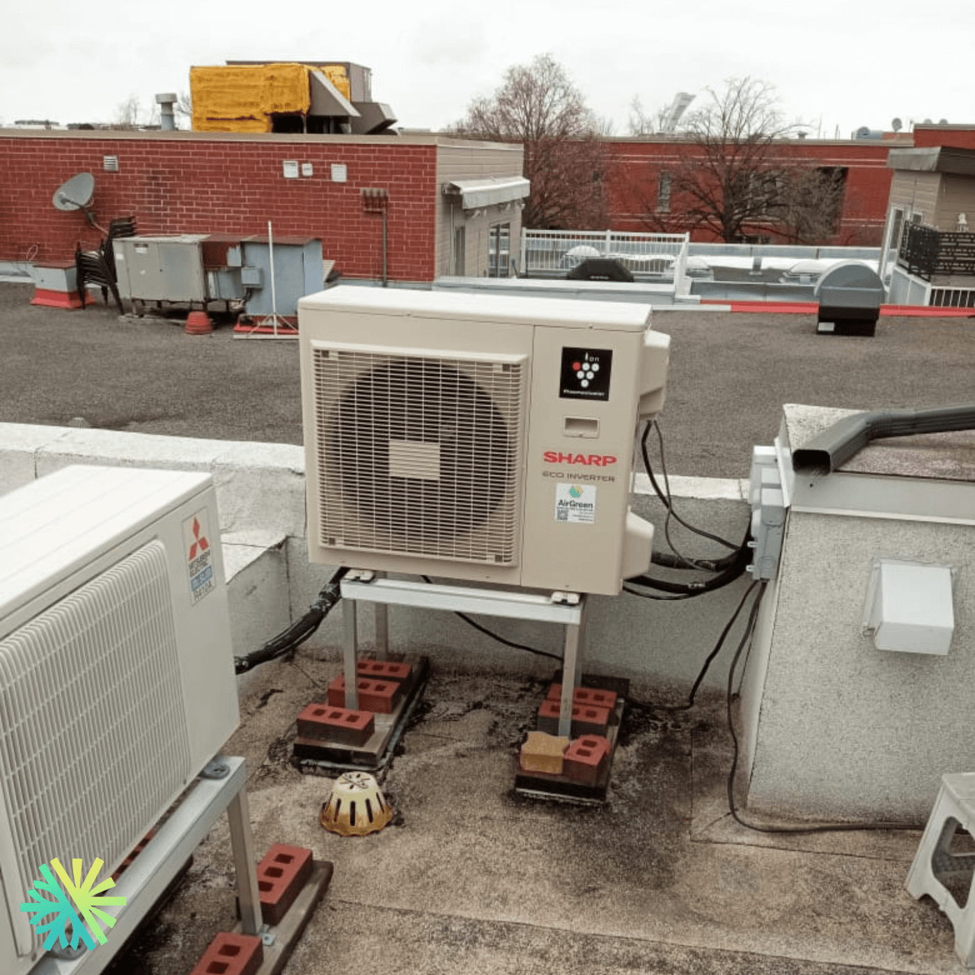 Installation d'une thermopompe Sharp ZU1 à Mercier–Hochelaga-Maisonneuve