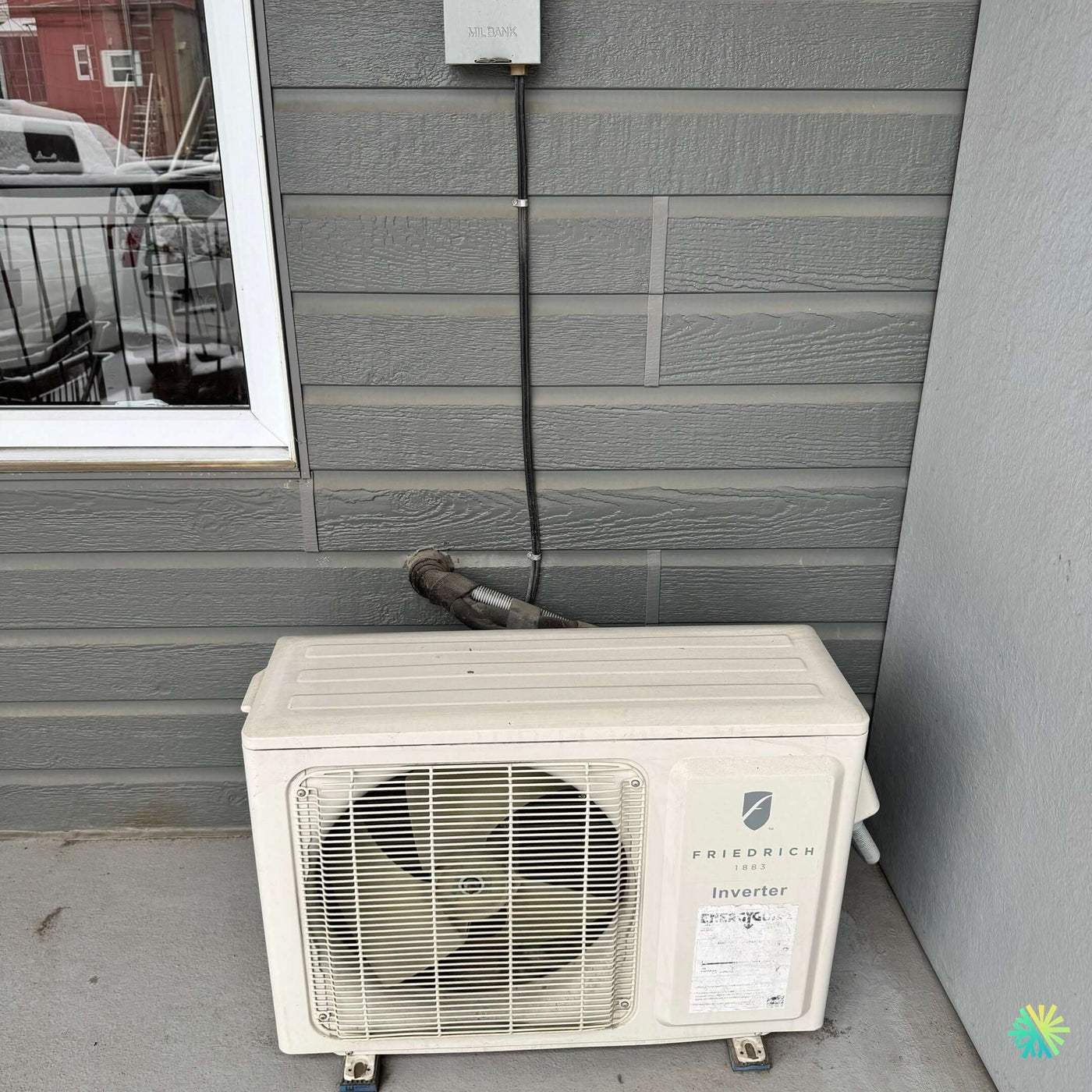 Réparation d’une thermopompe Friedrich à Pointe-Claire