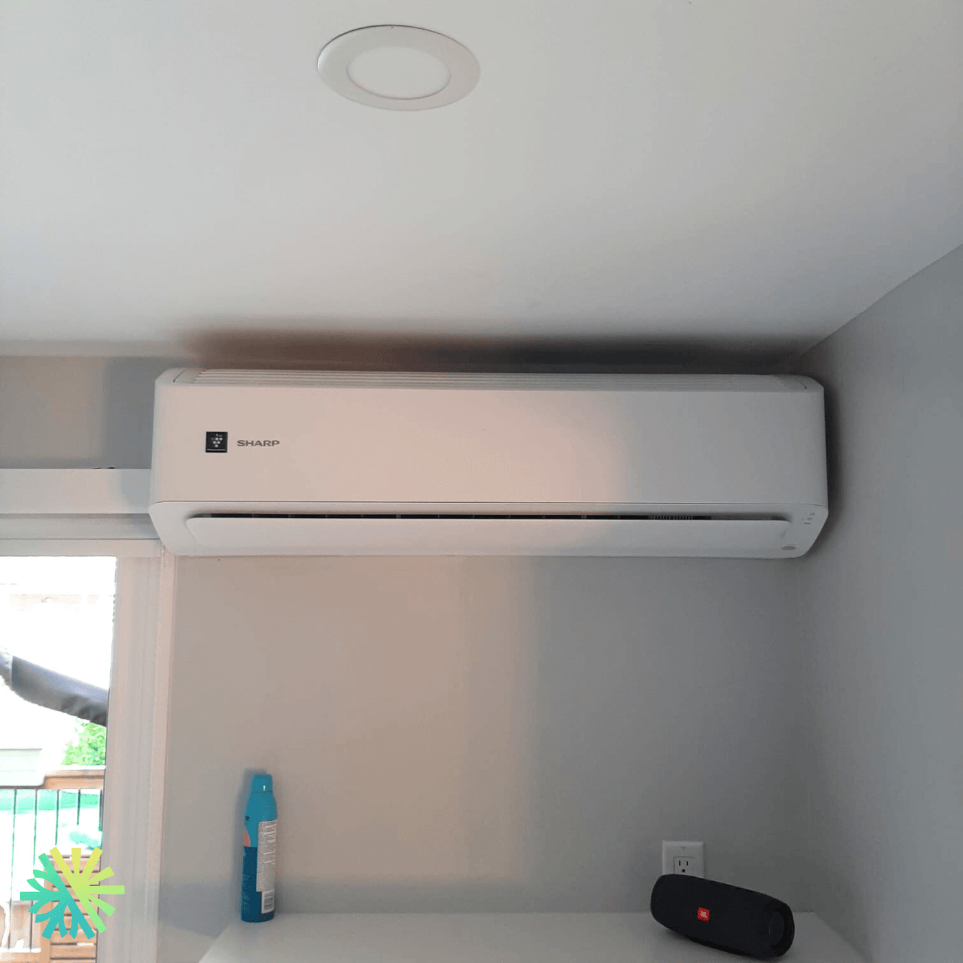 Installation d’une Thermopompe Mini Split SHARP ZU1 à Sainte-Thérèse