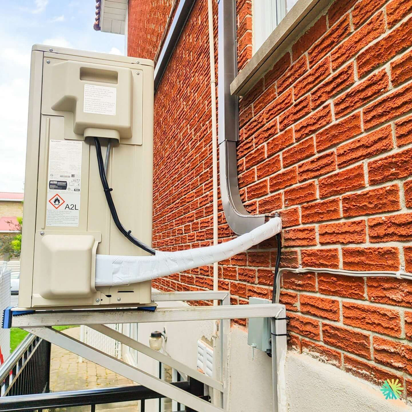 Plaque signalétique extérieure: quoi doit-on voir LogisVert? (2026)