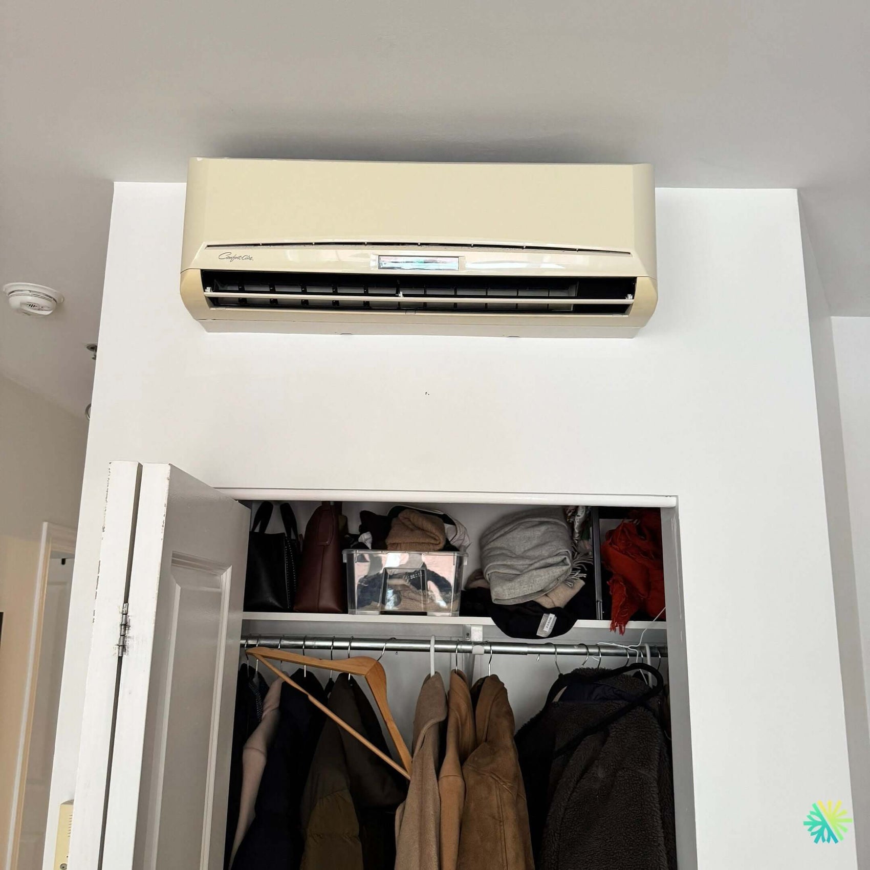 Réparation d’un climatiseur mural Gree à Ville Mont-Royal