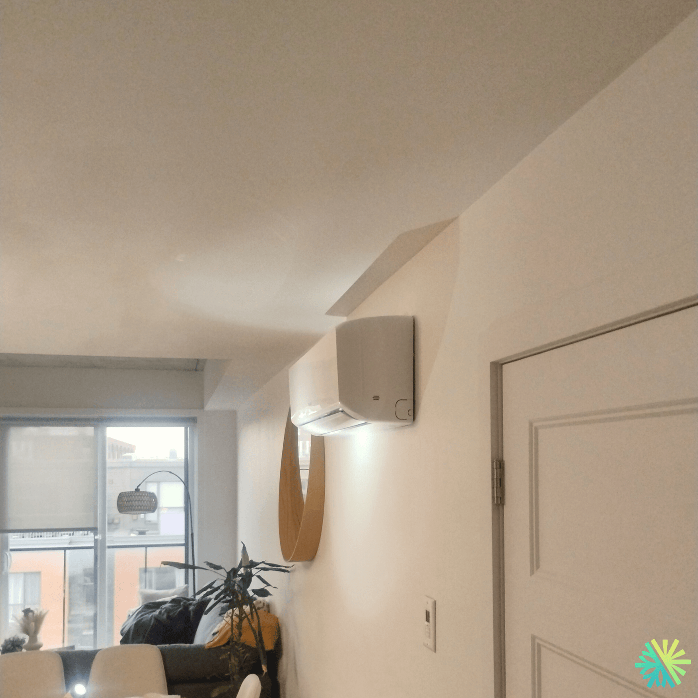 Installation d’une thermopompe murale Gree Charmo à Ville-Marie (Montréal)