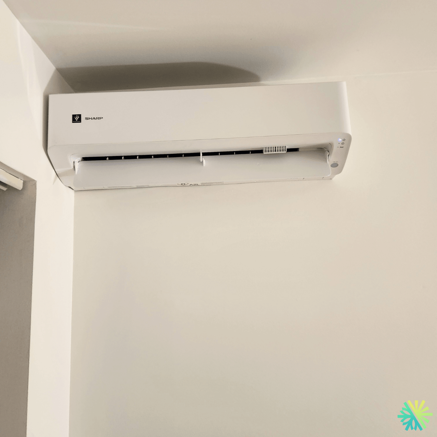 Installation d’une thermopompe murale Sharp à Ville-Marie (Montréal) : confort discret, performance quatre saisons