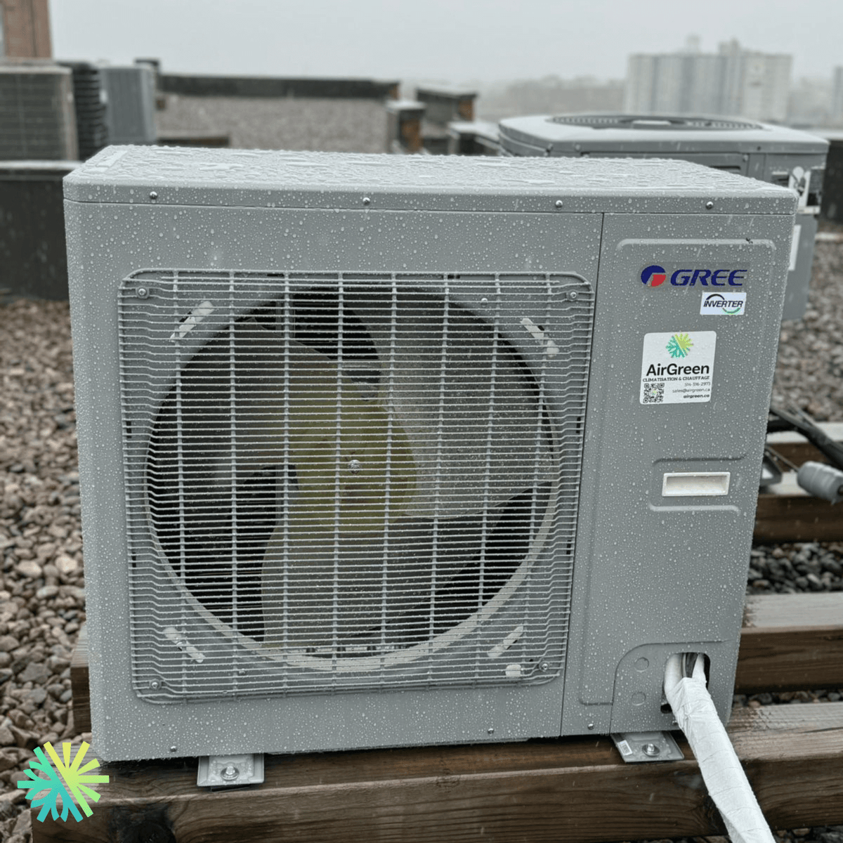 Installation of a Gree Flexx Central Heat Pump in Ville-Marie, Montreal