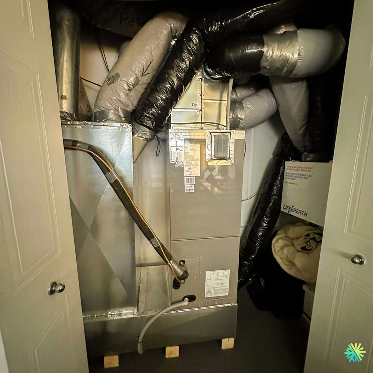 Le témoignage d’un client qui ne voulait pas de thermopompe centrale… et ne jure plus que par elle