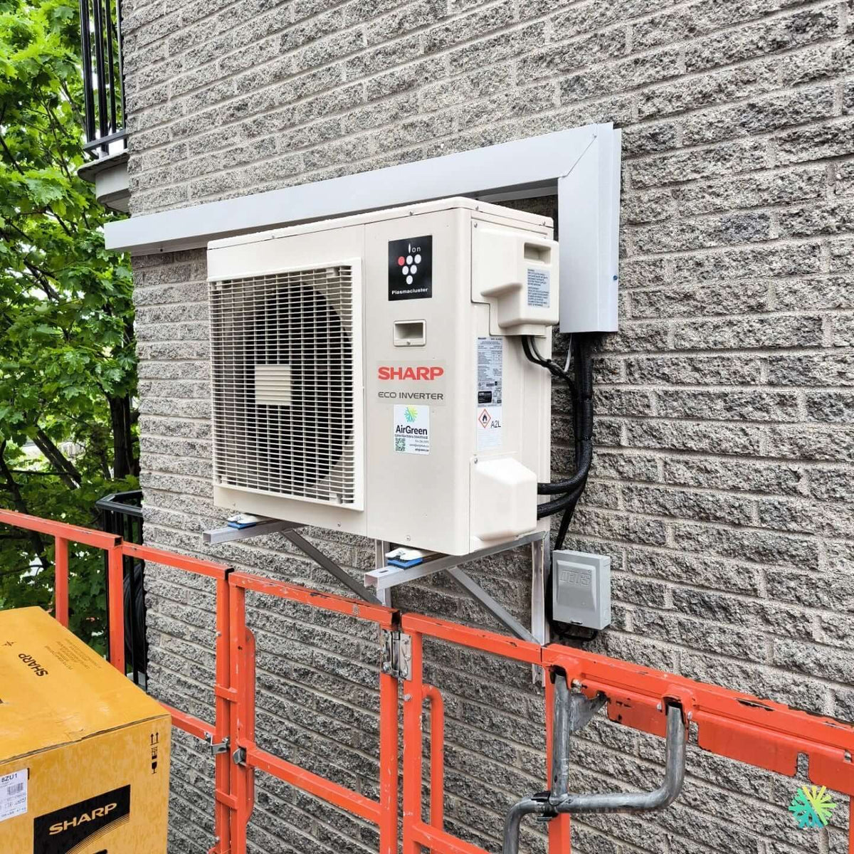 Installation d’une Sharp ZU1 thermopompe murale à Rosemont–La Petite-Patrie