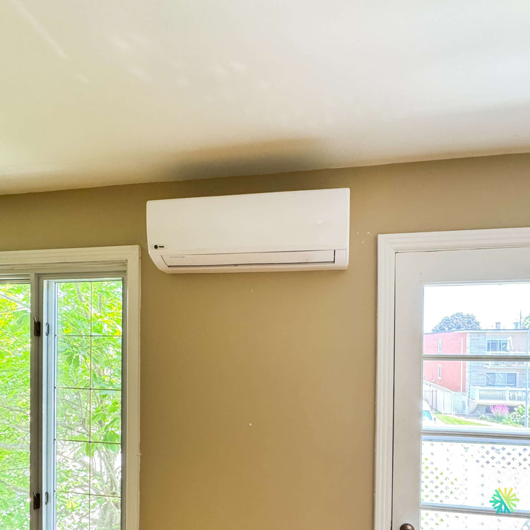 Installation d'une thermopompe 5 têtes GREE FreeMatch R32 (GWHD(42)ND6MO) à Saint-Zotique, en remplacement d'un système existant