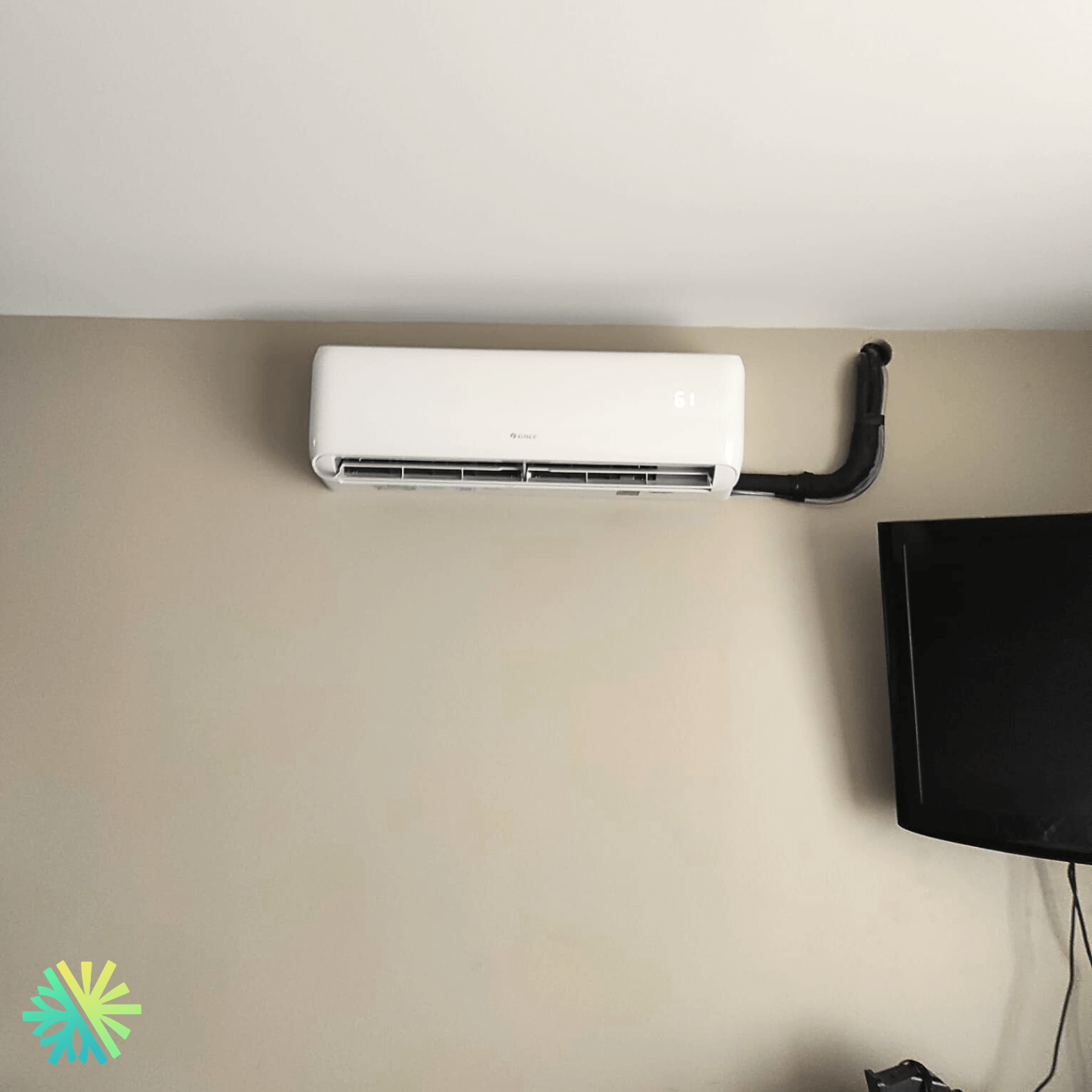 Installation d’une thermopompe murale GREE LIVO GEN4 à Sainte-Marthe-sur-le-Lac