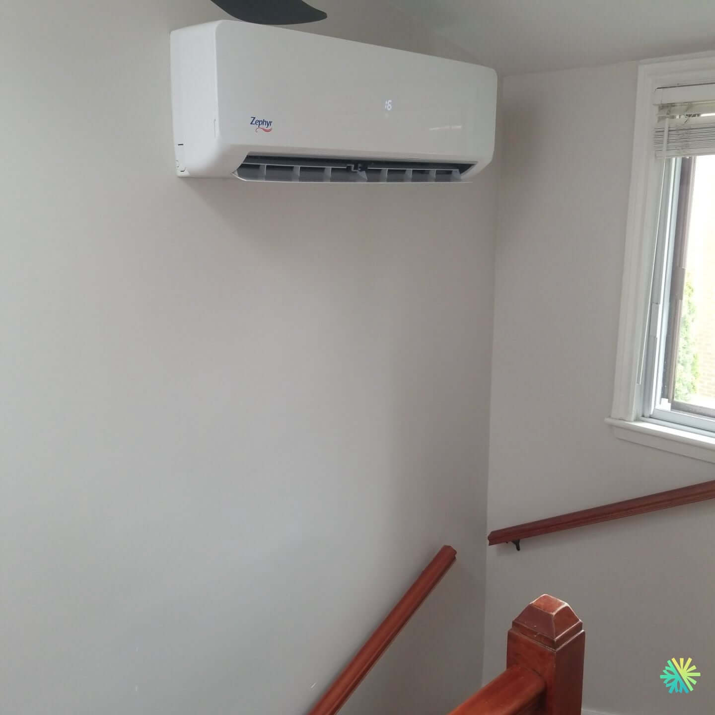 Installation d’une Zephyr thermopompe murale à Chomedey (Laval)