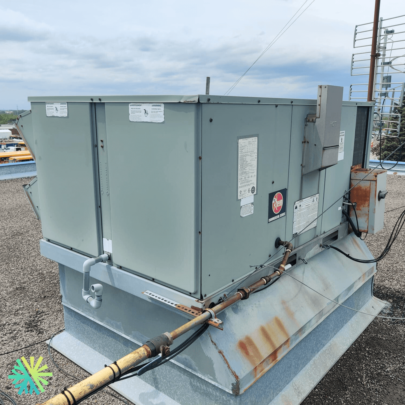 Étude de cas : un centre commercial de Laval triple son efficacité énergétique grâce à une mise à niveau de sa climatisation