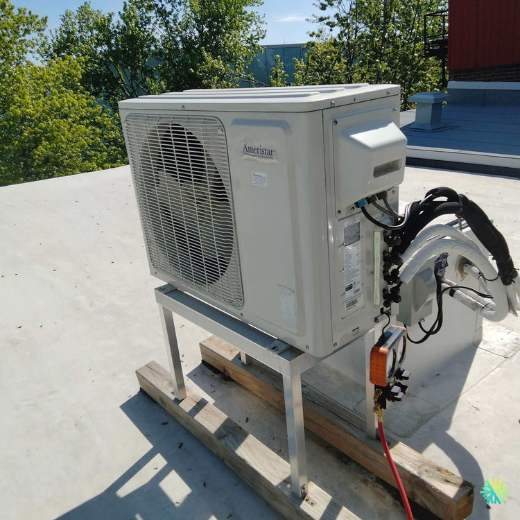 Installation d’une Ameristar thermopompe centrale sur toit plat à Saint-Laurent