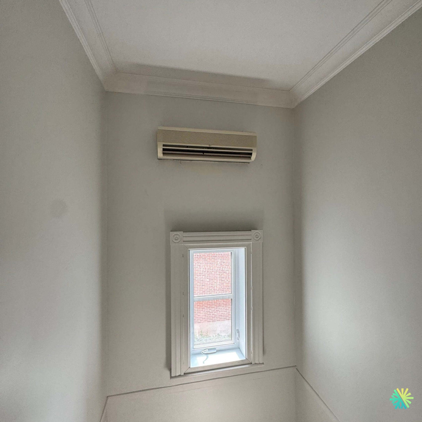 Réparation d’un climatiseur mural Fujitsu à Ville Mont-Royal