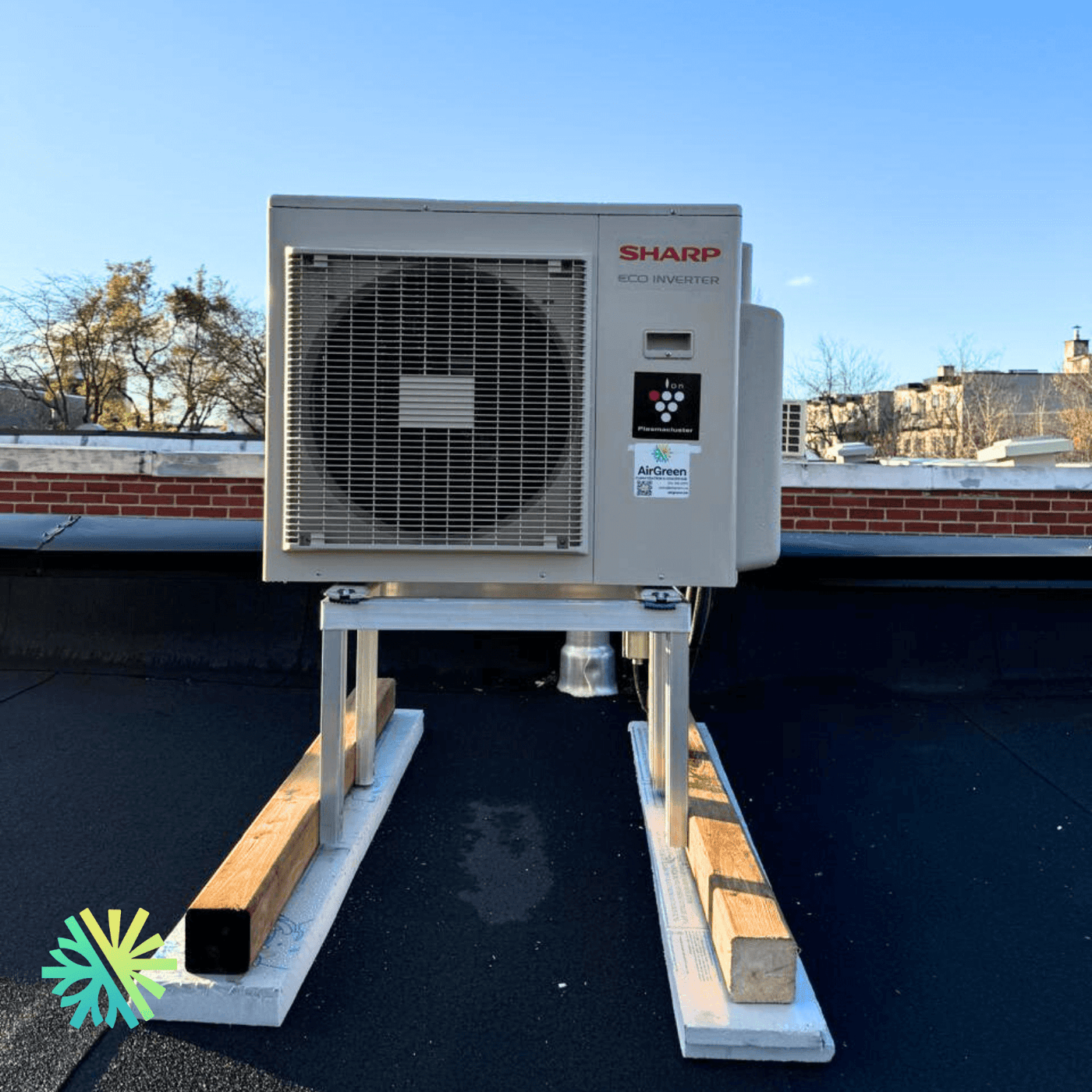 Installation d’une thermopompe murale SHARP ZU1 à Montréal-Est