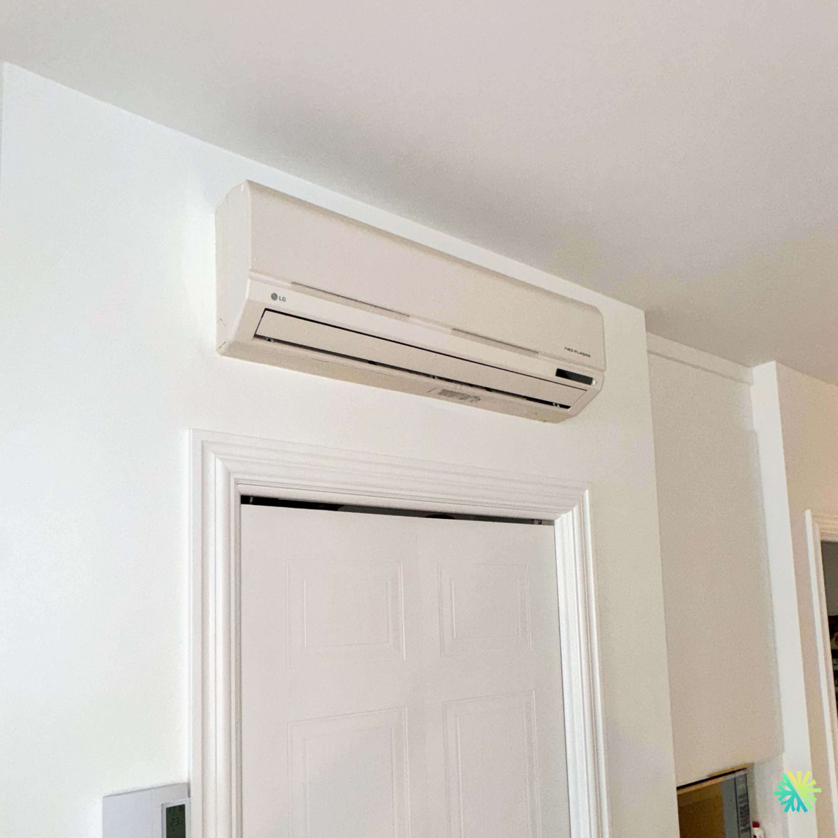 Appel de Service pour une thermopompe murale LG à Laval