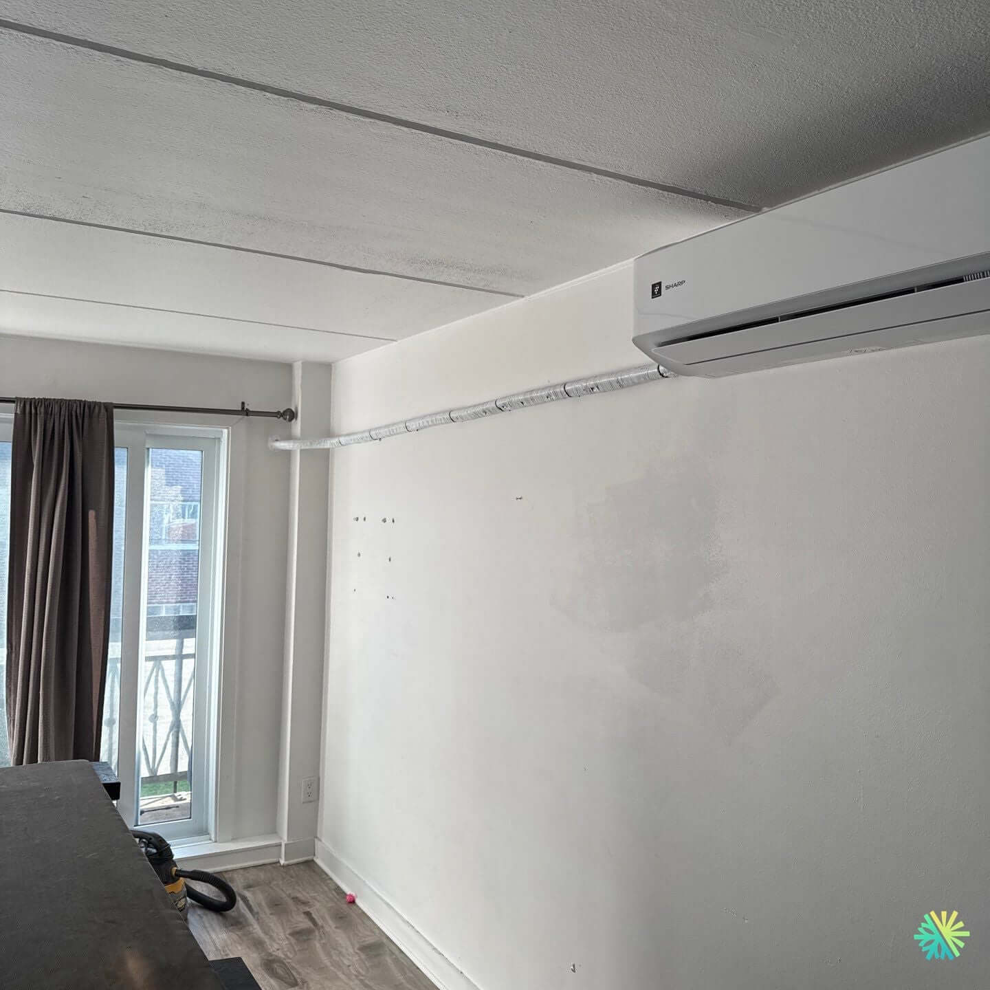 Installation d’une Sharp ZU1 thermopompe murale à Rosemont–La Petite-Patrie
