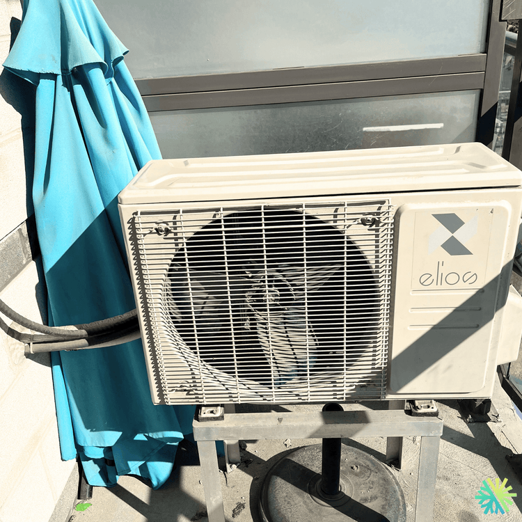 Service et entretien d’une thermopompe murale Elios à Ville-Marie (Montréal)