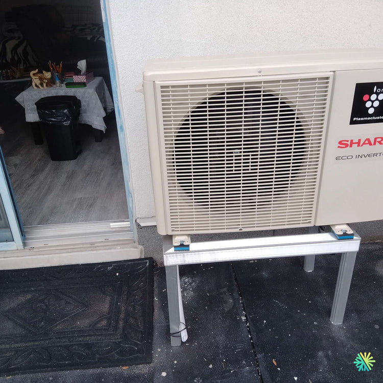 Installation d’une Sharp (gamme murale R-32, Eco Inverter) thermopompe murale à Verdun