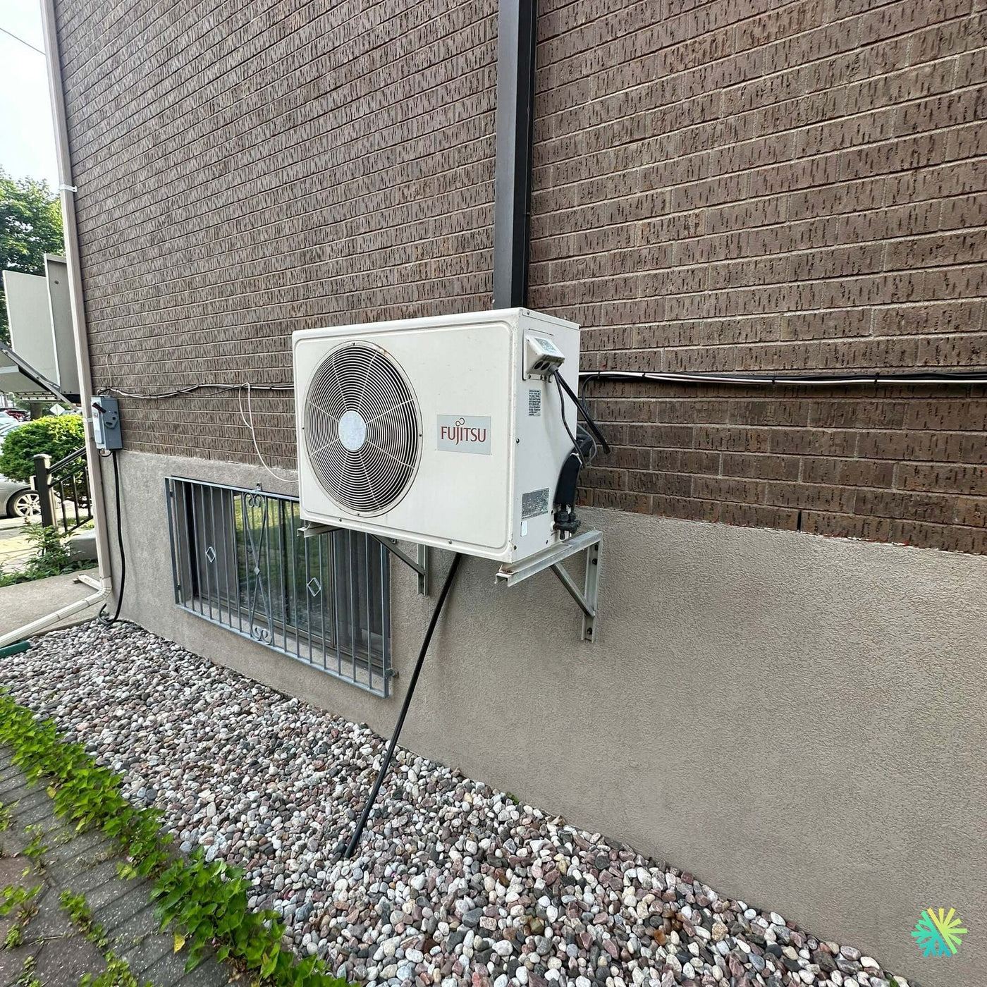 Réparation d’une thermopompe murale Fujitsu à Côte-des-Neiges