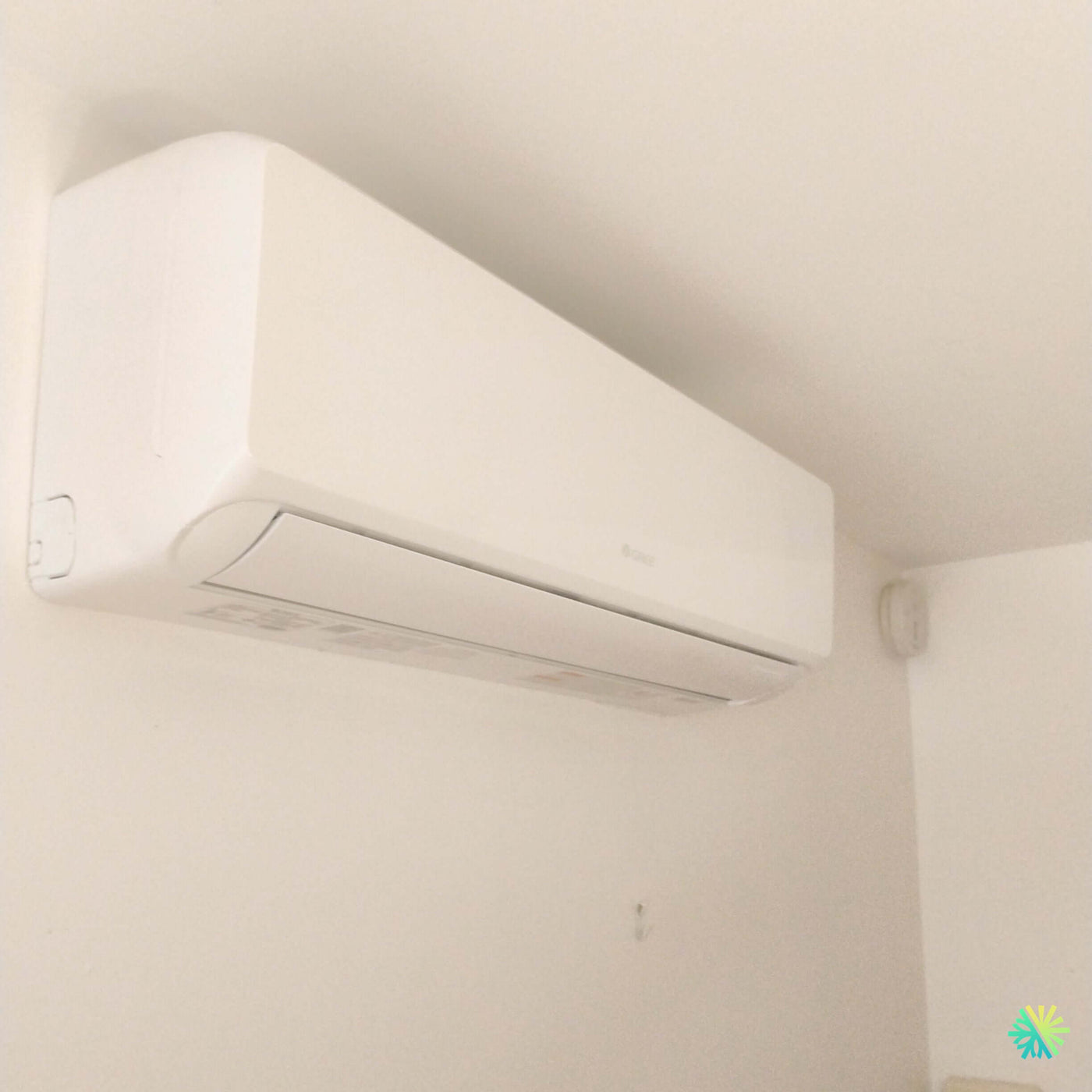 Installation d’une GREE FREE MATCH R32 Thermopompe DoubleZone - 2 Zones - 2 Têtes à Laval