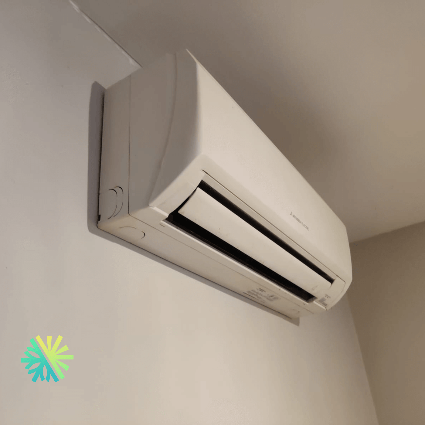 Service de réparation d'une Thermopompe Murale Mini Split à Dorval